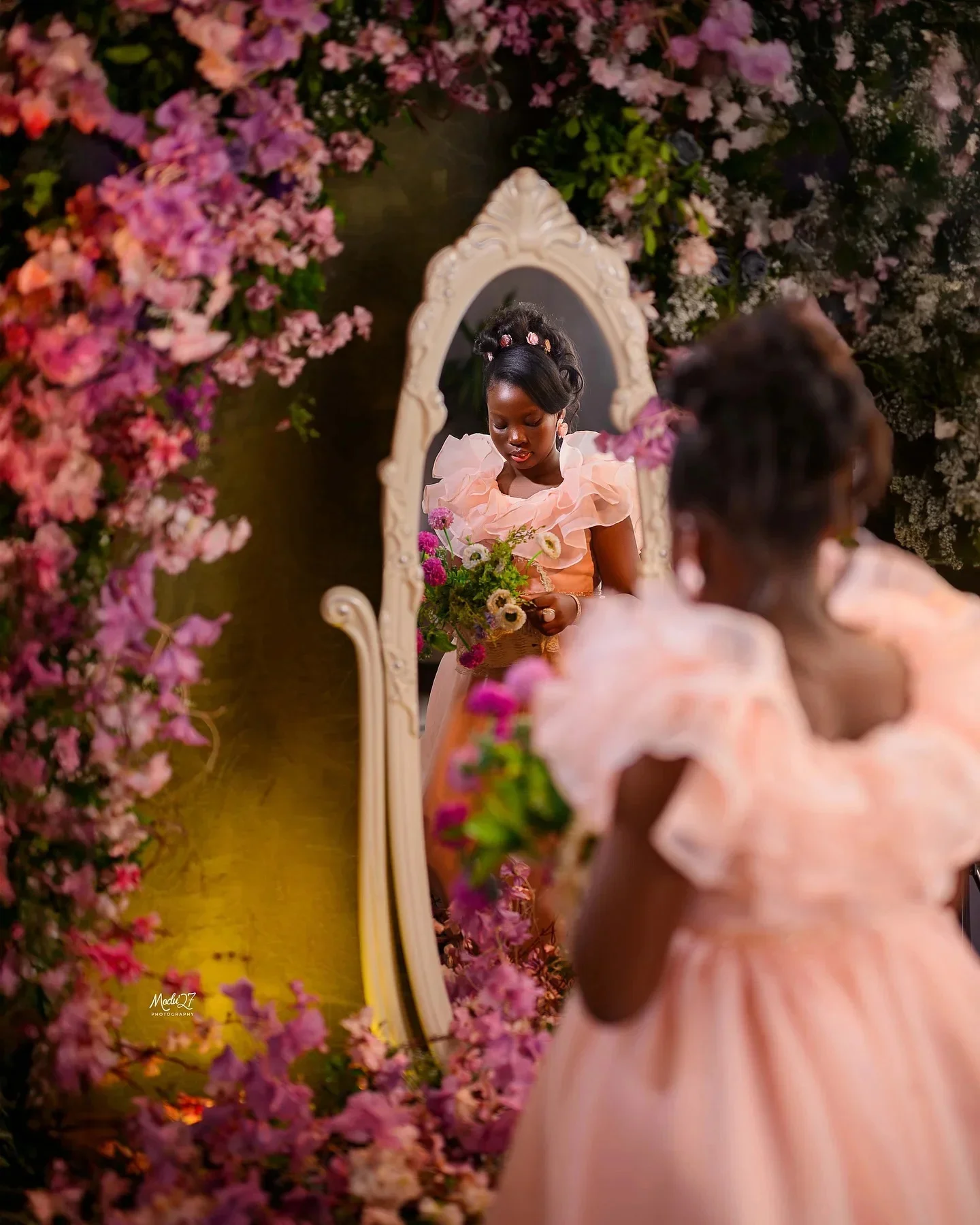 Princess Customized Flower Girl Dress For Wedding Off Shoulder Ruffles Floor Lenght Kids Birthday Party First Communion Gown
Princess Customized Flower Girl Dress For Wedding Off Shoulder Ruffles Floor Lenght Kids Birthday Party First Communion Gown