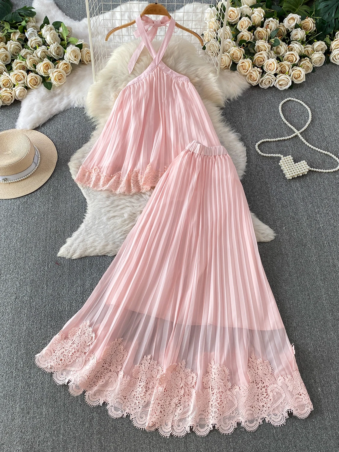 Elegant Lace Long Skirt Two-Piece Set Women's Summer Beach Photography Soft Wind Personality Chiffon Big Swing Dress
Elegant Lace Long Skirt Two-Piece Set Women's Summer Beach Photography Soft Wind Personality Chiffon Big Swing Dress