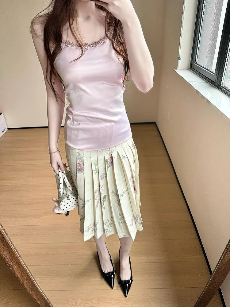 Retro Original Floral Half Skirt Casual High Quality Pleated Women's Skirt All Match Spring Summer New Arrival Low Waist
Retro Original Floral Half Skirt Casual High Quality Pleated Women's Skirt All Match Spring Summer New Arrival Low Waist