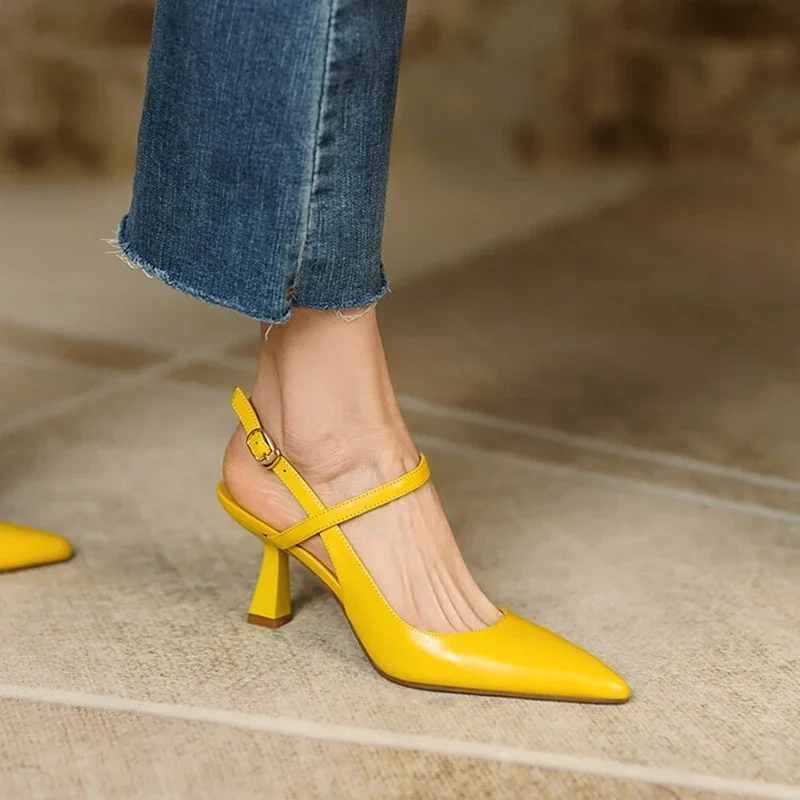 Летняя женская обувь, женские сандалии на тонком каблуке с острым носком, женская обувь из натуральной кожи, обувь для вечеринок на высоком каблуке, Zapatos Mujer
Летняя женская обувь, женские сандалии на тонком каблуке с острым носком, женская обувь из натуральной кожи, обувь для вечеринок на высоком каблуке, Zapatos Mujer