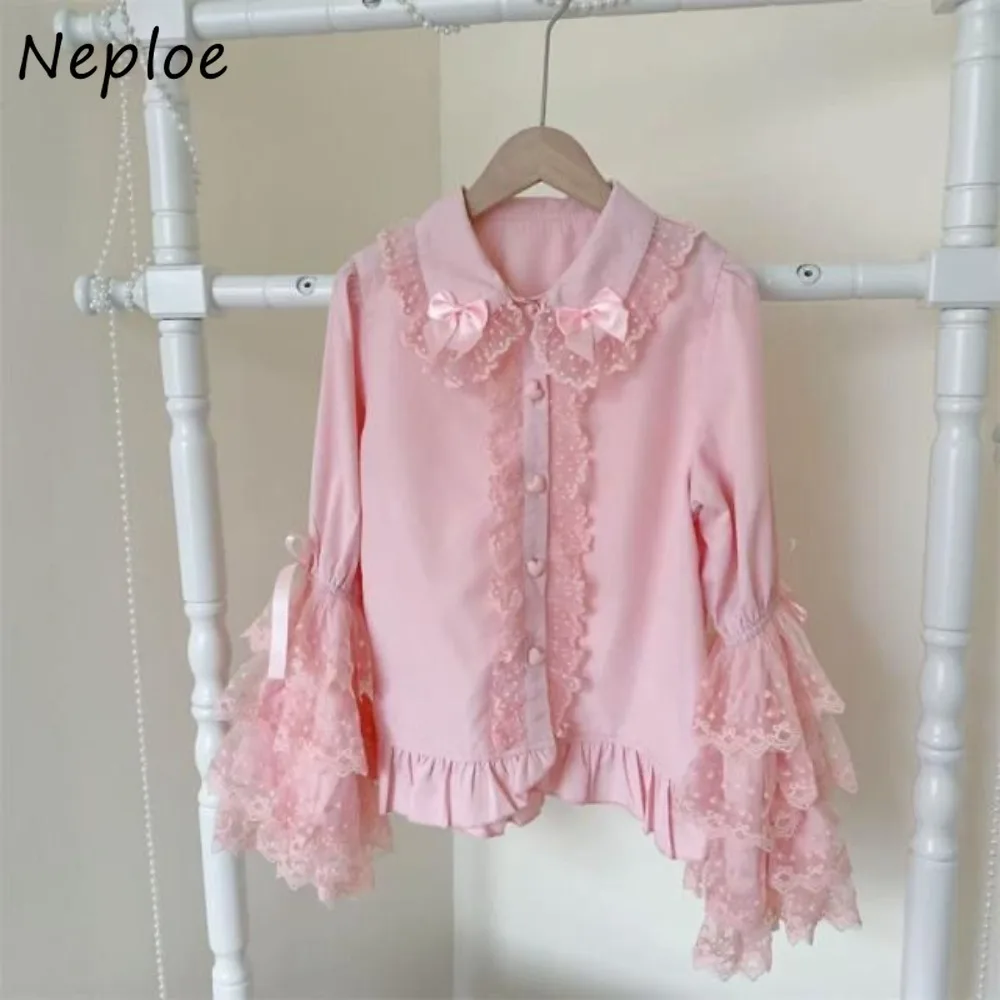 Neploe Sweet Fresh Lolita Bow Lace Ruffles Mujer Western French Minority All-match Patchwork Shirt Women Y2K Korea Chic Blusas
Neploe Sweet Fresh Lolita Bow Lace Ruffles Mujer Western French Minority All-match Patchwork Shirt Women Y2K Korea Chic Blusas