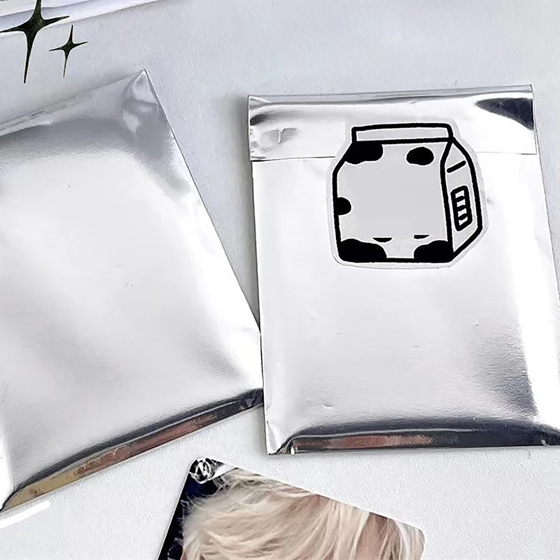 50pcs Mirror Silver Photocard Sleeves Self-adhesive Card Cover Idol Photo Packaging Bag Self Sealing Bag Gift Card Protector
50pcs Mirror Silver Photocard Sleeves Self-adhesive Card Cover Idol Photo Packaging Bag Self Sealing Bag Gift Card Protector