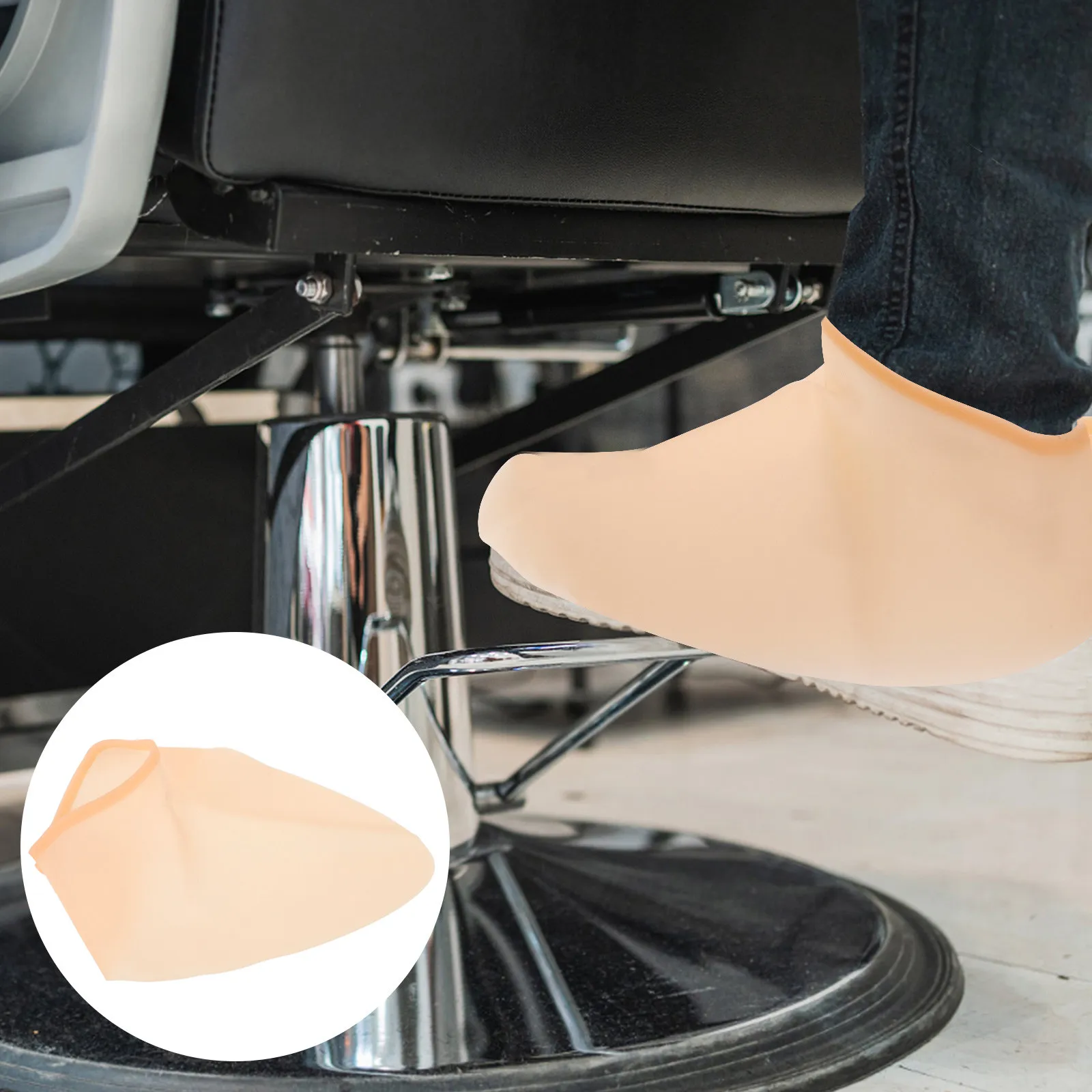 1Pair Silicone Shoe Covers for Hair Salons Waterproof Barber Shoes Protector Easy on Off Portable Stylish Hairdressing Supplies
1Pair Silicone Shoe Covers for Hair Salons Waterproof Barber Shoes Protector Easy on Off Portable Stylish Hairdressing Supplies