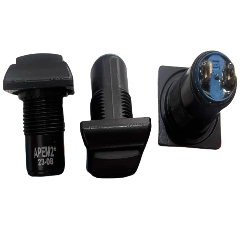 1PCS/LOTS France APEM IPC1SAD2 Sealed Waterproof and Dustproof Square Pushbutton Switch 2-pin with Self-locking 12mm Opening
1PCS/LOTS France APEM IPC1SAD2 Sealed Waterproof and Dustproof Square Pushbutton Switch 2-pin with Self-locking 12mm Opening