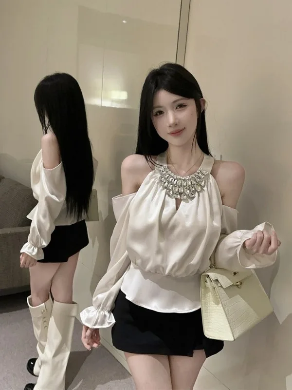 Heavy Embellished Diamond Shoulder Bared Hollow out Long Sleeve Waist Cinched Shirt Sexy Style Patchwork Design Sil...
Heavy Embellished Diamond Shoulder Bared Hollow out Long Sleeve Waist Cinched Shirt Sexy Style Patchwork Design Sil...