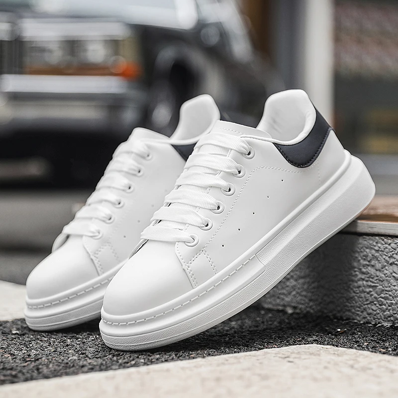 White Minimalist Sneakers For Men Comfy Leather Casual Sneakers Man Platform Skateboard Shoes Outdoor Low-cut Men's Sports Shoes
White Minimalist Sneakers For Men Comfy Leather Casual Sneakers Man Platform Skateboard Shoes Outdoor Low-cut Men's Sports Shoes