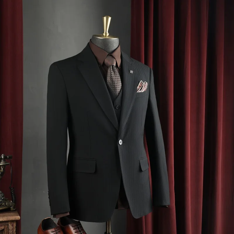 KIDWHXR костюм пальто мужской полосатый отложной воротник деловой повседневный мужской пиджак однобортный мужской пиджак с длинными рукавами и карманами верхняя одежда
KIDWHXR костюм пальто мужской полосатый отложной воротник деловой повседневный мужской пиджак однобортный мужской пиджак с длинными рукавами и карманами верхняя одежда