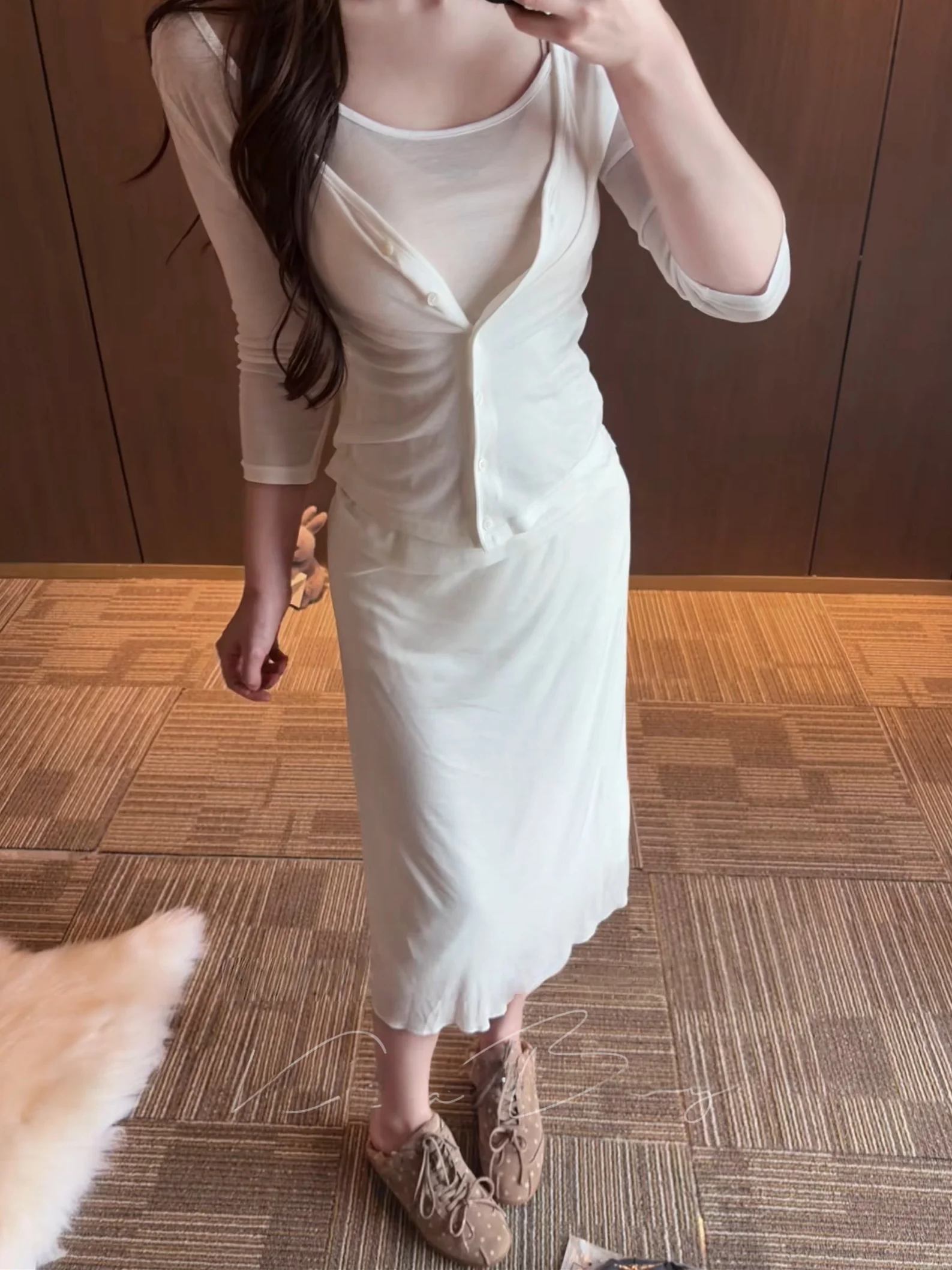 Women's Knitted Cardigan Top Slim Fit High Waist Skirt Three Piece Set Fashionable Casual Wear Summer Season Ensemble
Women's Knitted Cardigan Top Slim Fit High Waist Skirt Three Piece Set Fashionable Casual Wear Summer Season Ensemble