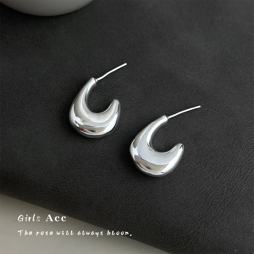 Minimalist Water Drop Stud Earrings Niche Design Personalized Cool Style Classic Fashion Commute Advanced Texture Jewelry Women
Minimalist Water Drop Stud Earrings Niche Design Personalized Cool Style Classic Fashion Commute Advanced Texture Jewelry Women