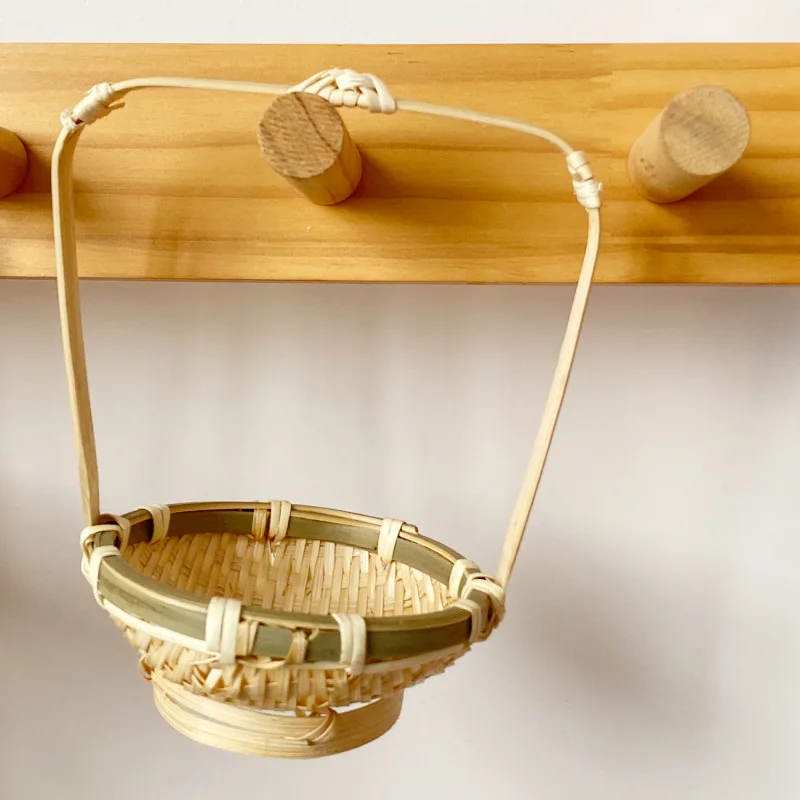 Japanese handmade bamboo woven portable hotel restaurant household sushi sashimi breakfast tray bamboo basket decoration crafts
Japanese handmade bamboo woven portable hotel restaurant household sushi sashimi breakfast tray bamboo basket decoration crafts