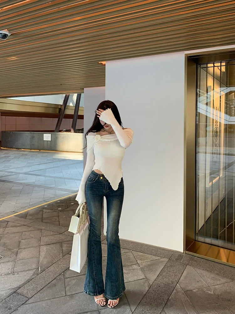 Женские джинсы Liuu: синие, облегающие, с эффектом похудения, микроэластичные, расклешенные, длинные брюки-клеш для модных женщин
Женские джинсы Liuu: синие, облегающие, с эффектом похудения, микроэластичные, расклешенные, длинные брюки-клеш для модных женщин