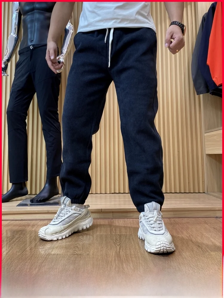 Heavyweight Waed Corduroy Fce Lined Elastic Sports Casual Pants for Men Autumn Winter Faion Trendy Cuffed Leisure Trou...
Heavyweight Waed Corduroy Fce Lined Elastic Sports Casual Pants for Men Autumn Winter Faion Trendy Cuffed Leisure Trou...