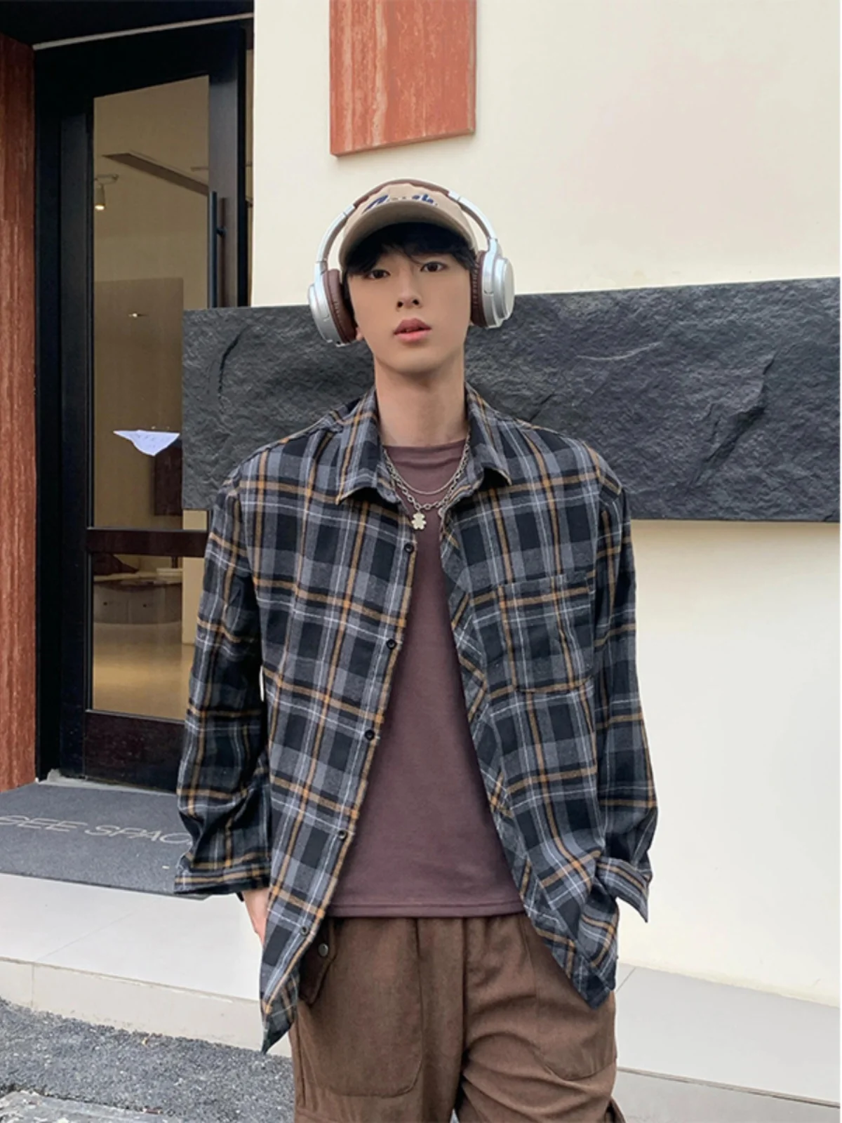 Bla Plaid Long Sve irt Men's Spring New American Retro Inner Wear High-End Feeling Cheered Men's irt Jaet
Bla Plaid Long Sve irt Men's Spring New American Retro Inner Wear High-End Feeling Cheered Men's irt Jaet