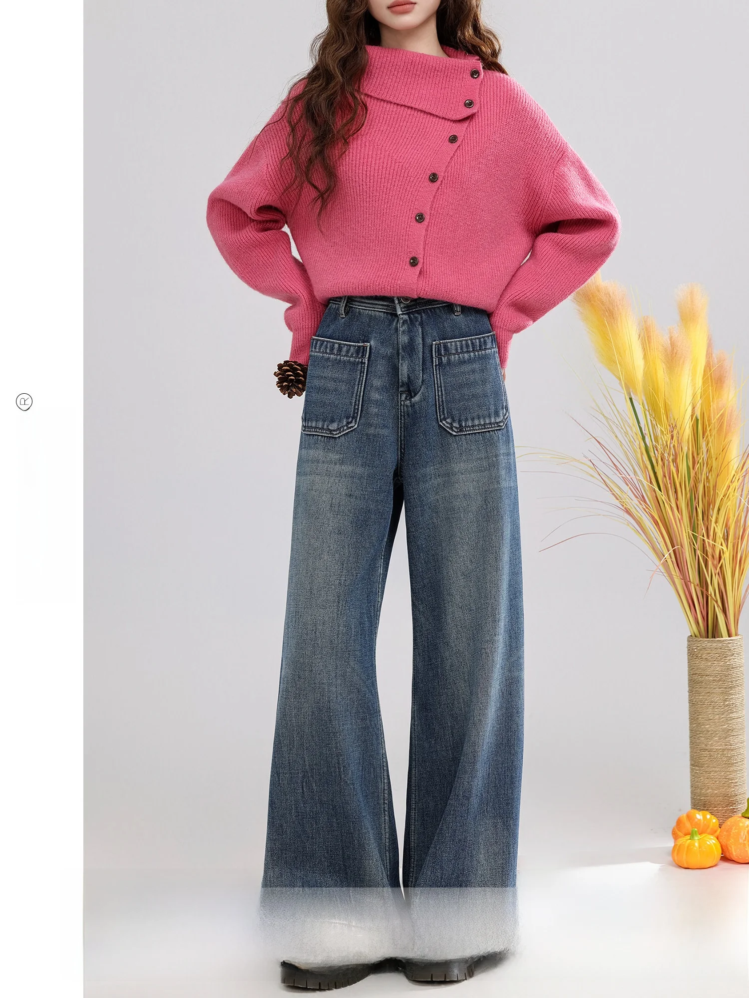 Теплые джинсы с флисовой подкладкой, повседневные, с высокой талией, широкими штанинами, синие, хлопковые, для женщин, на зиму, на каждый день, винтажные, стильные
Теплые джинсы с флисовой подкладкой, повседневные, с высокой талией, широкими штанинами, синие, хлопковые, для женщин, на зиму, на каждый день, винтажные, стильные