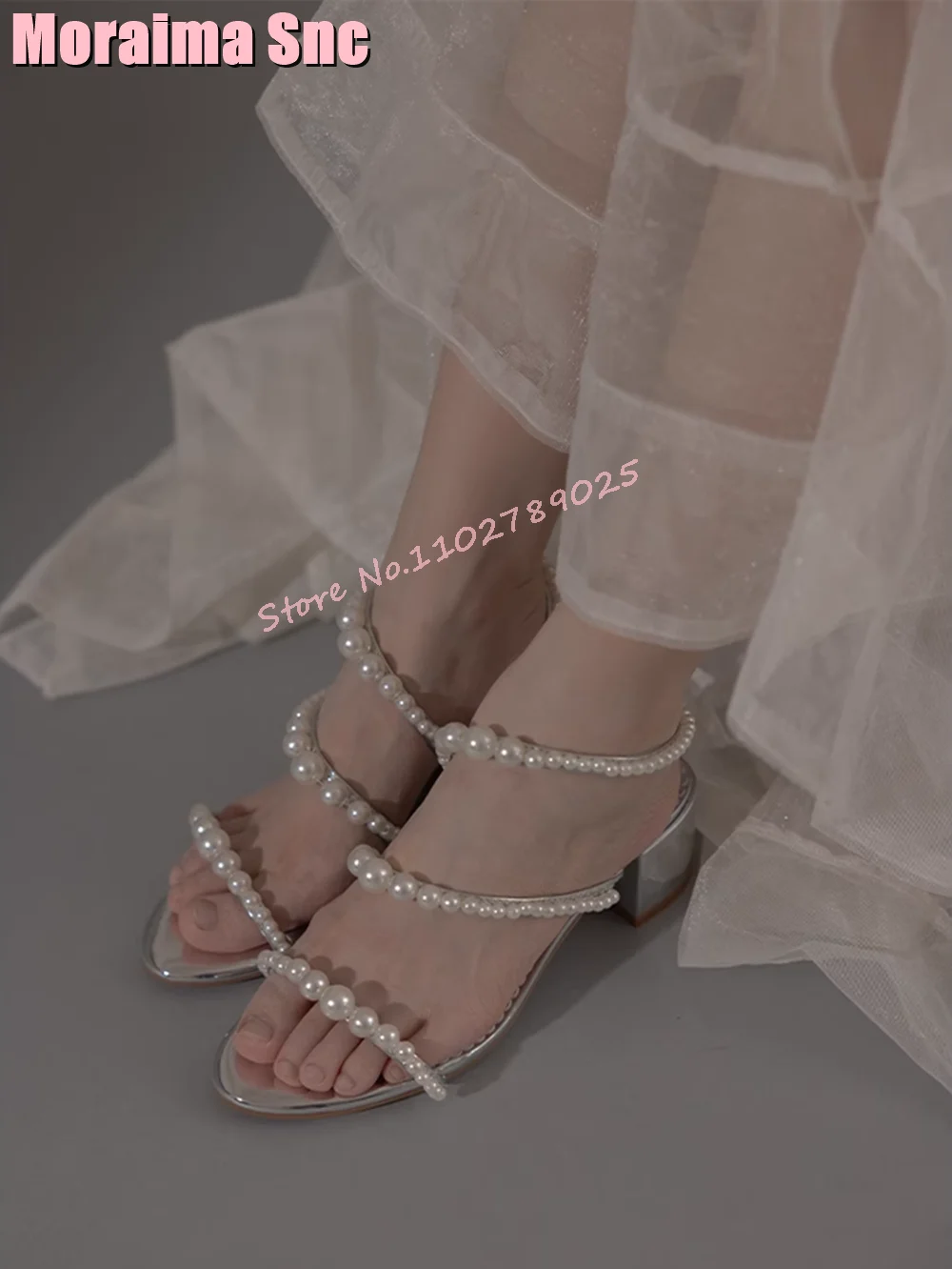 Elegant Pearl Decor Round Open Toe Sandals Block Chunky Heel Ankle Strap Fashion Sexy Silver Solid Women's Wedding Shoes Summer
Elegant Pearl Decor Round Open Toe Sandals Block Chunky Heel Ankle Strap Fashion Sexy Silver Solid Women's Wedding Shoes Summer