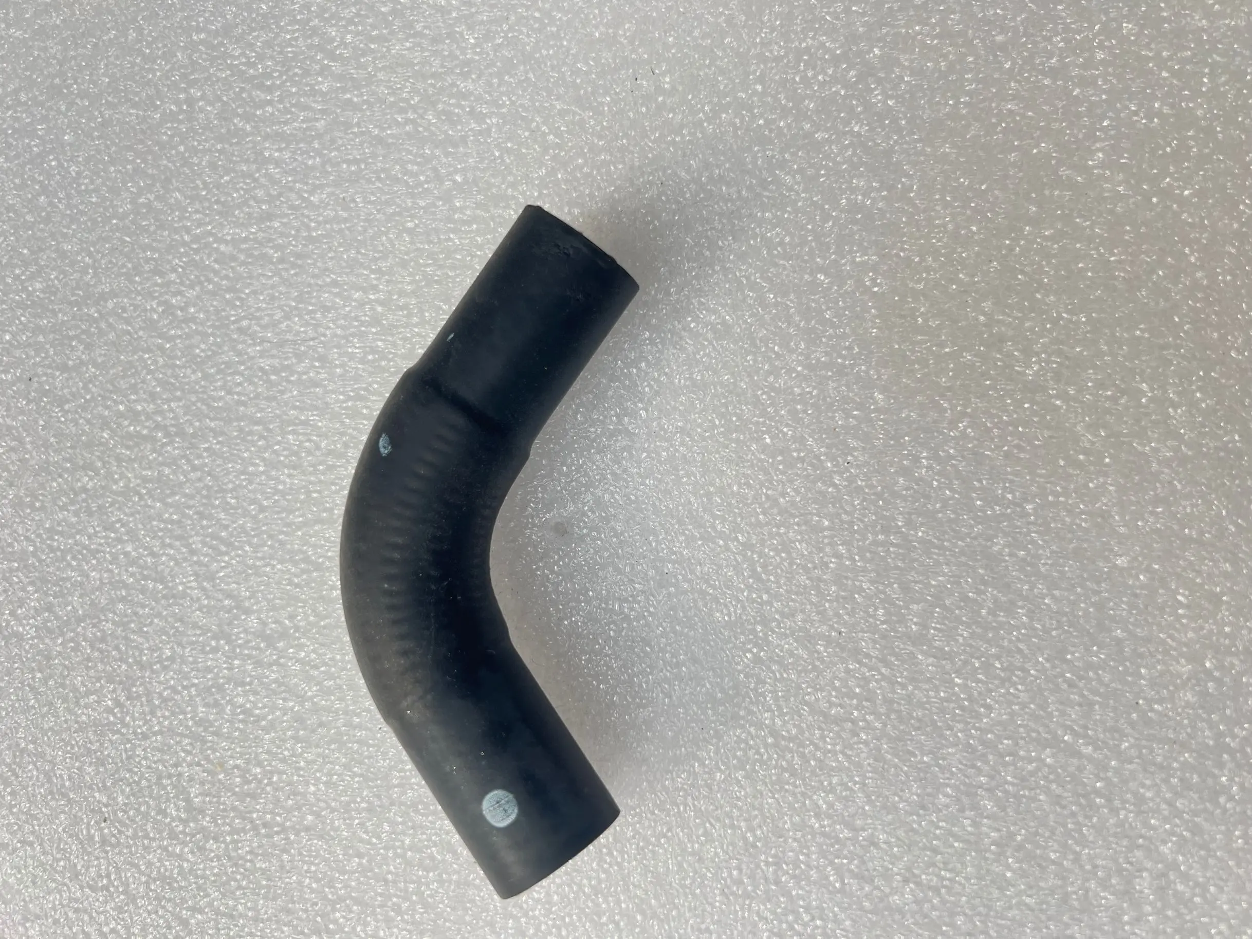 Впускной шланг водяного насоса подходит для BJ40 BJ40L BJ40PIUS BJ80 OEM: K00850034
Впускной шланг водяного насоса подходит для BJ40 BJ40L BJ40PIUS BJ80 OEM: K00850034