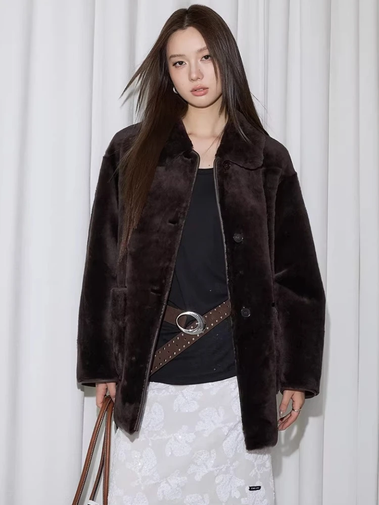 High-end Luxury Merino Sheep Fur Plush Jackets for Women 2026 Simple Mid-length Winter Genuine leather Real Fur Shearling Coat
High-end Luxury Merino Sheep Fur Plush Jackets for Women 2026 Simple Mid-length Winter Genuine leather Real Fur Shearling Coat