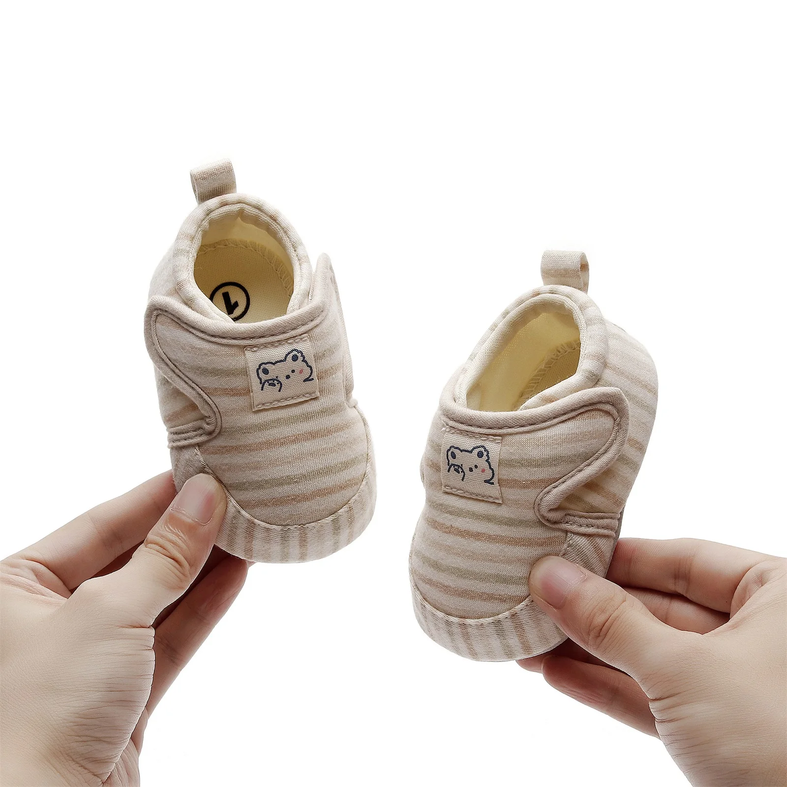 Baby Boys Girls Shoes Adorable Striped Animal Pattern Soft Sole Non-slip First Walking Shoes with Hook-Loop Closure
Baby Boys Girls Shoes Adorable Striped Animal Pattern Soft Sole Non-slip First Walking Shoes with Hook-Loop Closure