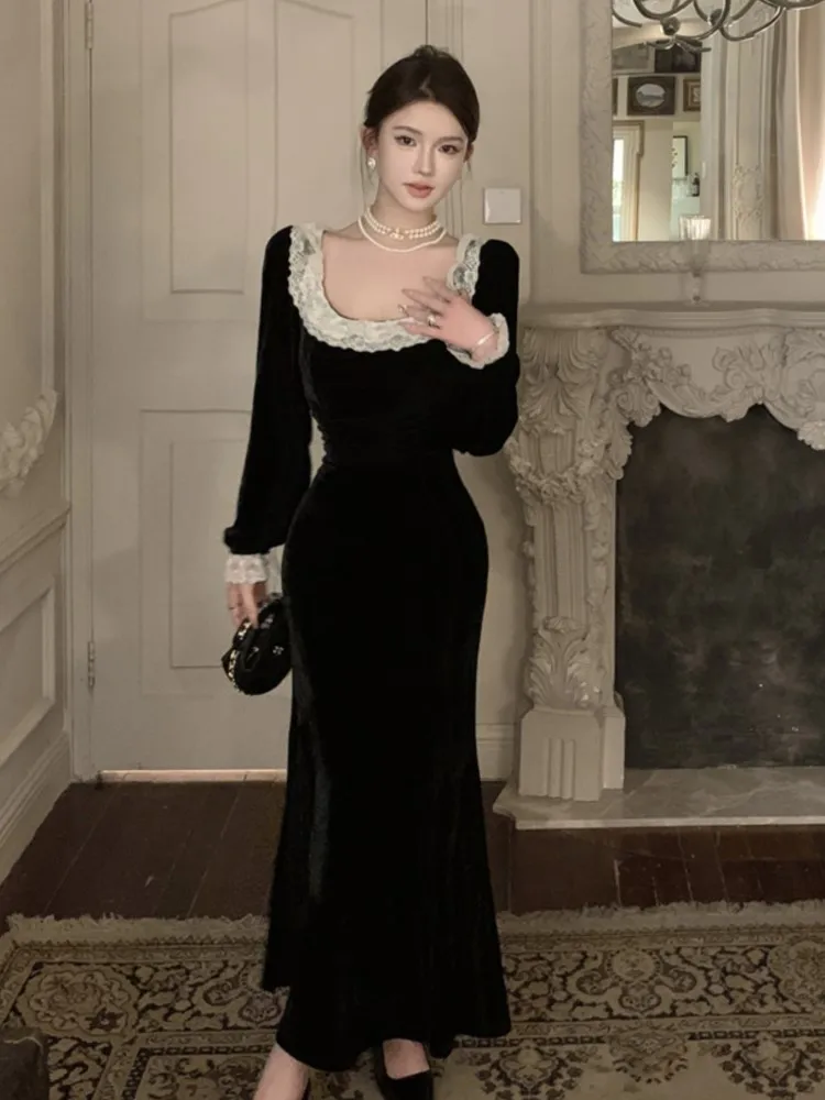 French Elegant Black Velvet Dress Autumn Women Long Sleeve Lace Square Collar Slim Bodycon Vestidos Vintage Birthday Party Robe
French Elegant Black Velvet Dress Autumn Women Long Sleeve Lace Square Collar Slim Bodycon Vestidos Vintage Birthday Party Robe