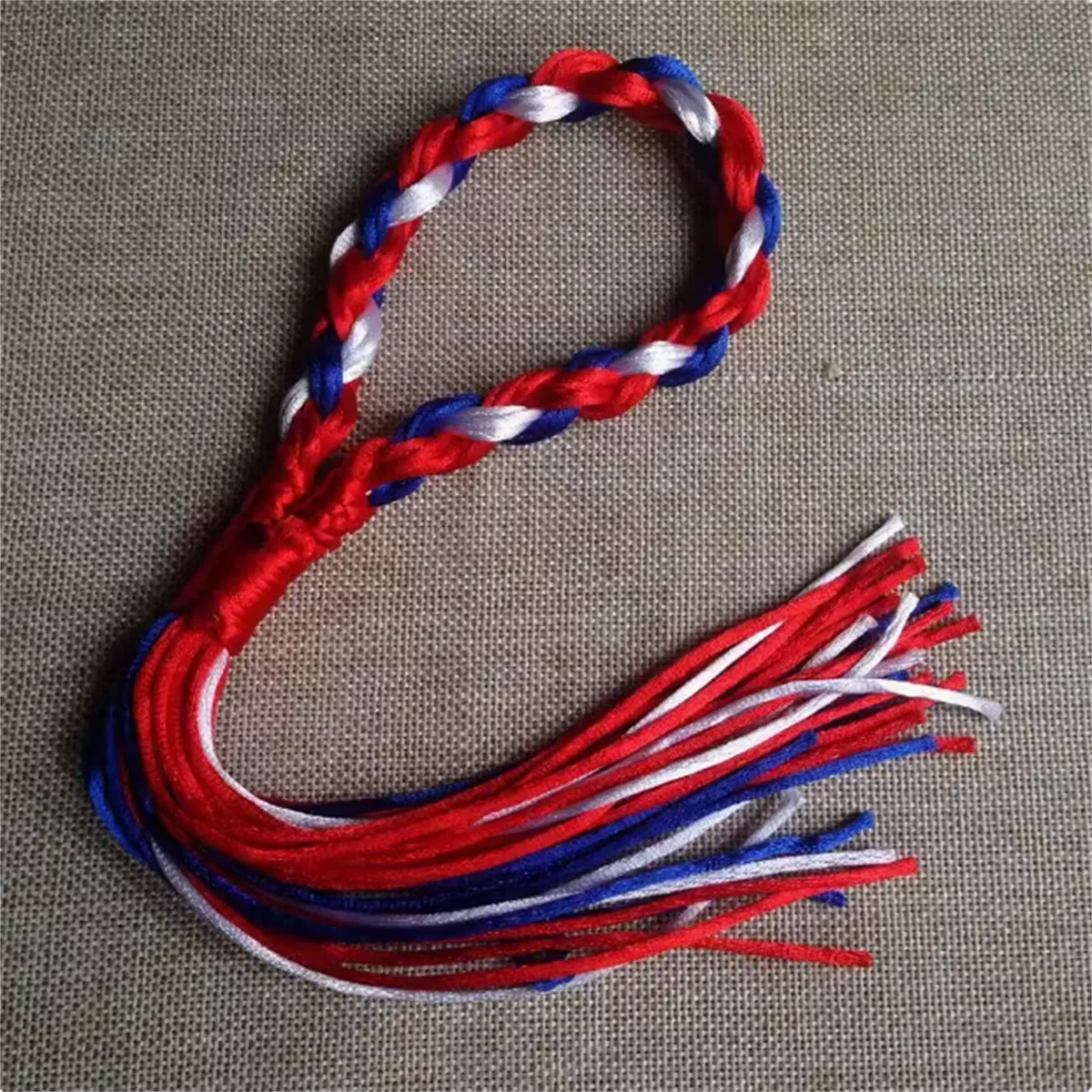 2026 Муай Тай Lucky Ring Обруч для головы Обруч ручной работы
2026 Муай Тай Lucky Ring Обруч для головы Обруч ручной работы