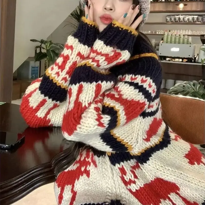 Christmas New Jacquard Sweater Cardigan Women Casual Design Zipper Long-Sleeved Coat Autumn Winter Knitted Trend
Christmas New Jacquard Sweater Cardigan Women Casual Design Zipper Long-Sleeved Coat Autumn Winter Knitted Trend