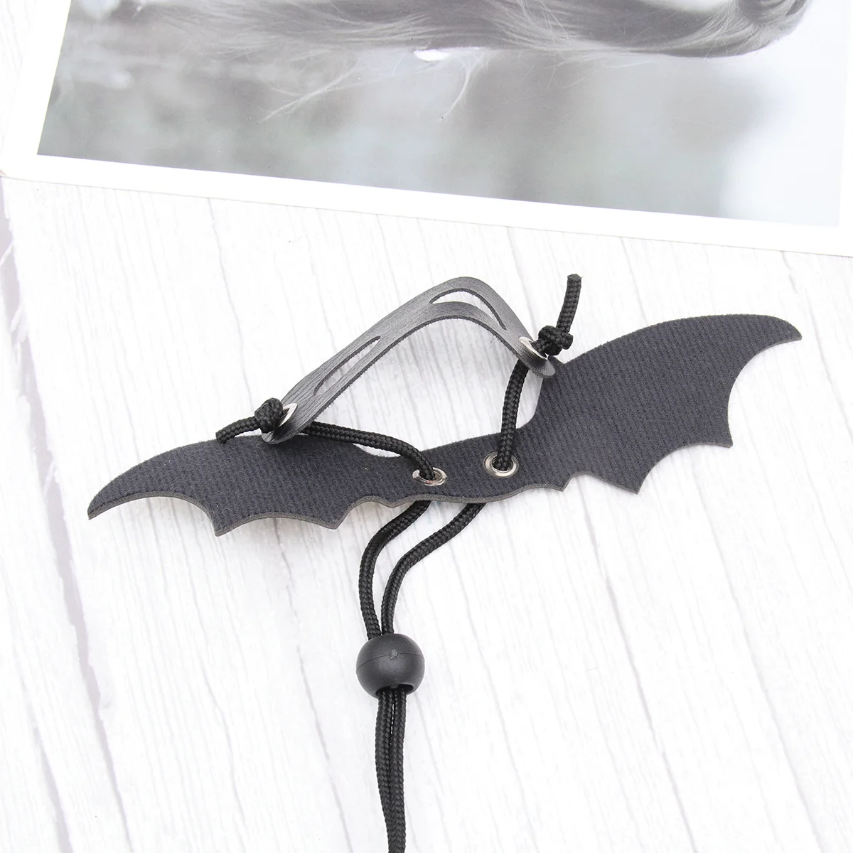 Adjustable Reptile Lizard Harness Devil Wings Hard Lead Leash Small Animals Lizard Accessories Crawling Pet Leash
Adjustable Reptile Lizard Harness Devil Wings Hard Lead Leash Small Animals Lizard Accessories Crawling Pet Leash