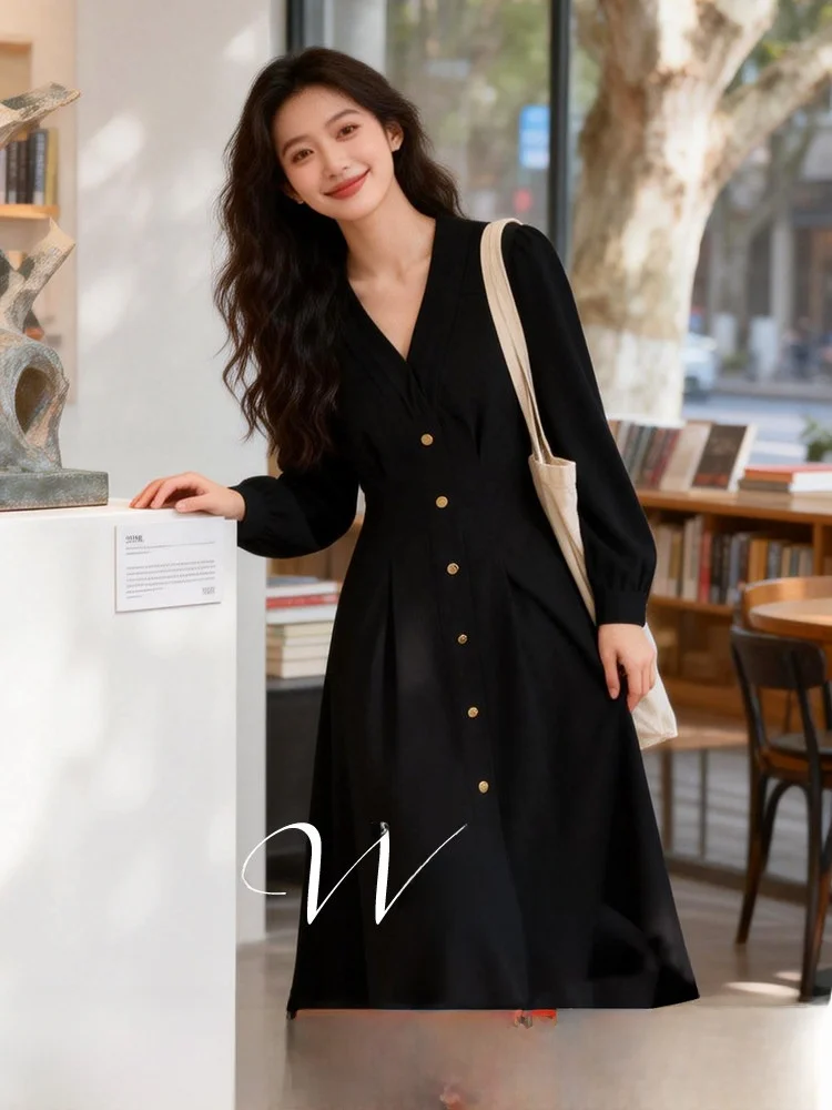 plus Size V-Neck Single Button Waist-Cinching Dress Spring 2026 Casual Style Polyester Fiber Long Sleeve A-Line Dress
plus Size V-Neck Single Button Waist-Cinching Dress Spring 2026 Casual Style Polyester Fiber Long Sleeve A-Line Dress