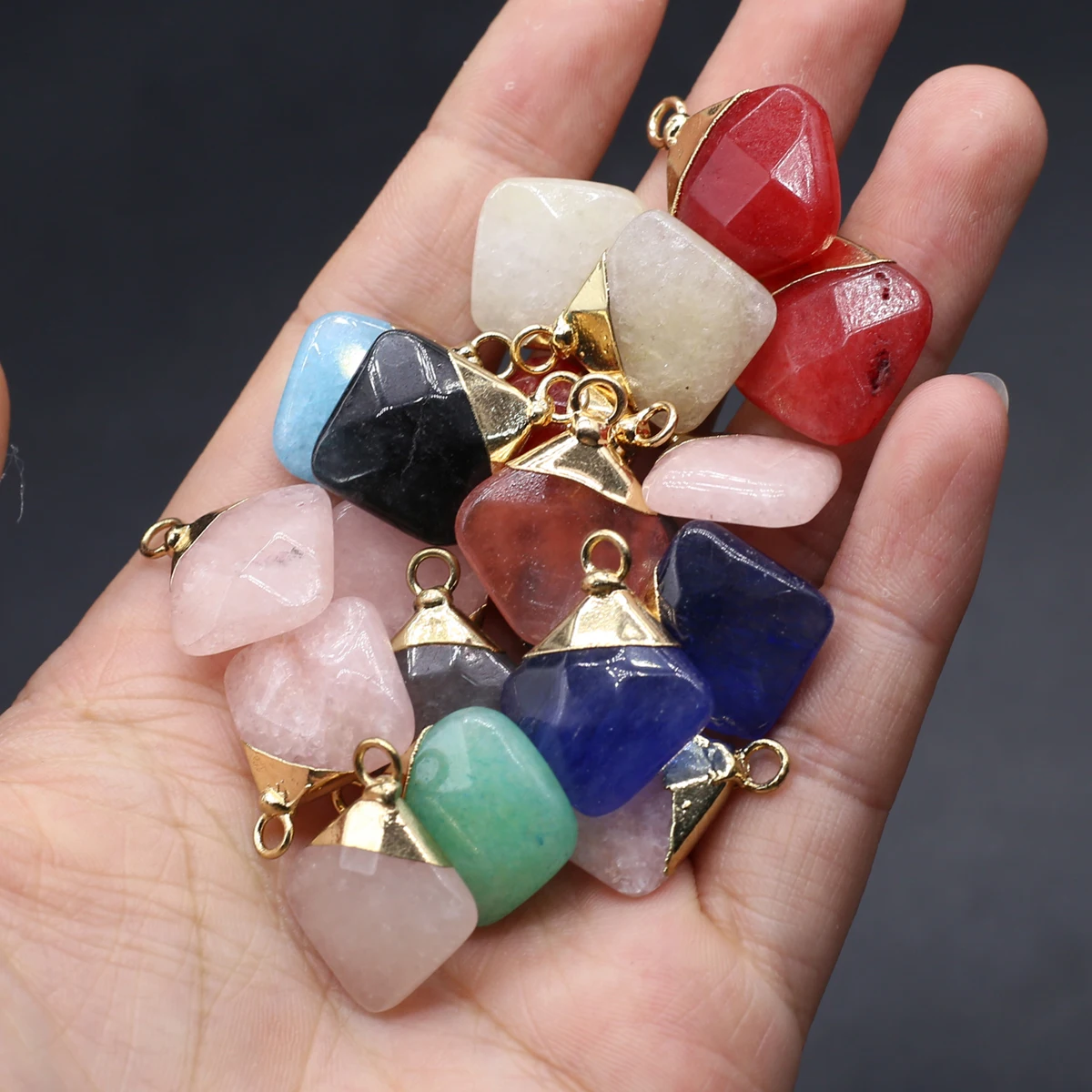 10PCS Natural Stone Random Color Square Pendant Jewelry Making DIY Necklace Earrings Accessories Gift 21x17mm
10PCS Natural Stone Random Color Square Pendant Jewelry Making DIY Necklace Earrings Accessories Gift 21x17mm