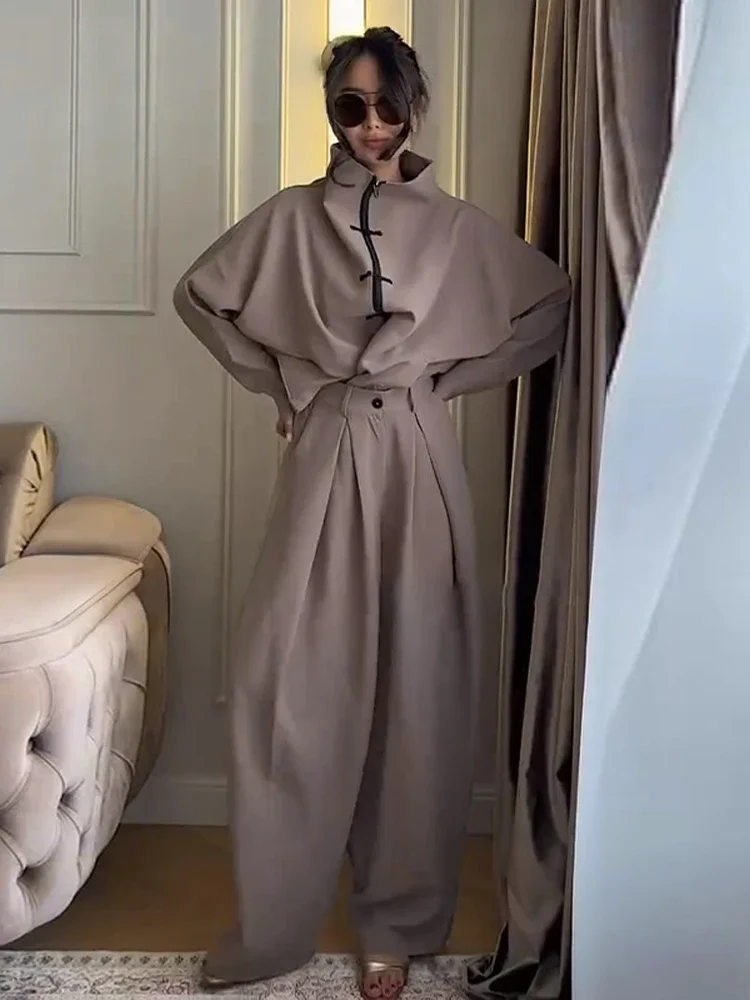 Casual Drawstring Women's Outfit Chic Zipper Buttons Long Sleeve Stand Collar Coat Drape Wide Leg Pant Two Piece Set Women
Casual Drawstring Women's Outfit Chic Zipper Buttons Long Sleeve Stand Collar Coat Drape Wide Leg Pant Two Piece Set Women