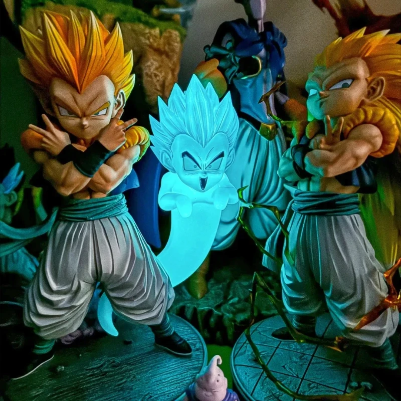 Dragon Ball 1/6 CS Super Saiyan Gotenks Фигурки 25 см Двуглавая статуя из ПВХ с подставкой Аниме Модель Светящаяся игрушка Мальчик Подарок
Dragon Ball 1/6 CS Super Saiyan Gotenks Фигурки 25 см Двуглавая статуя из ПВХ с подставкой Аниме Модель Светящаяся игрушка Мальчик Подарок