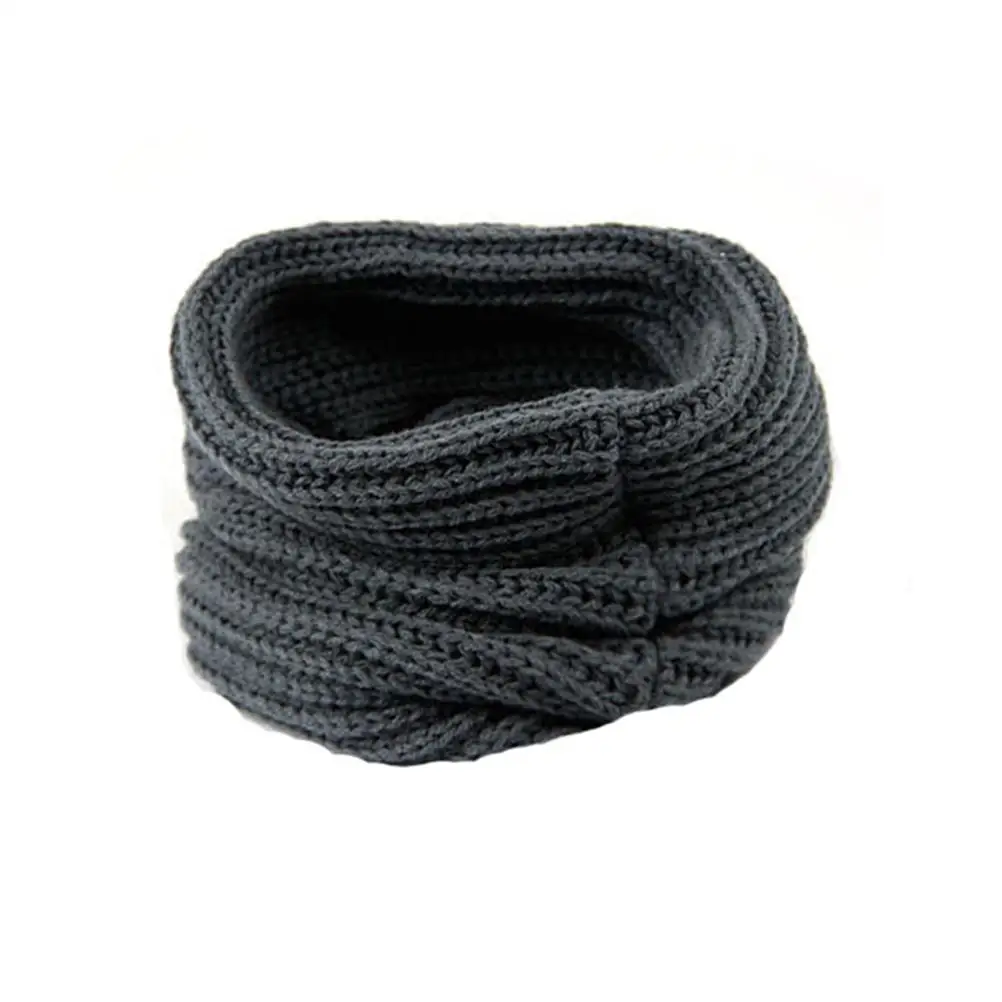 Winter Small One Circle Collar Wrap Premium Material Warm Cold Neck Scarf Knitted Scarf Stylish Fashion
Winter Small One Circle Collar Wrap Premium Material Warm Cold Neck Scarf Knitted Scarf Stylish Fashion