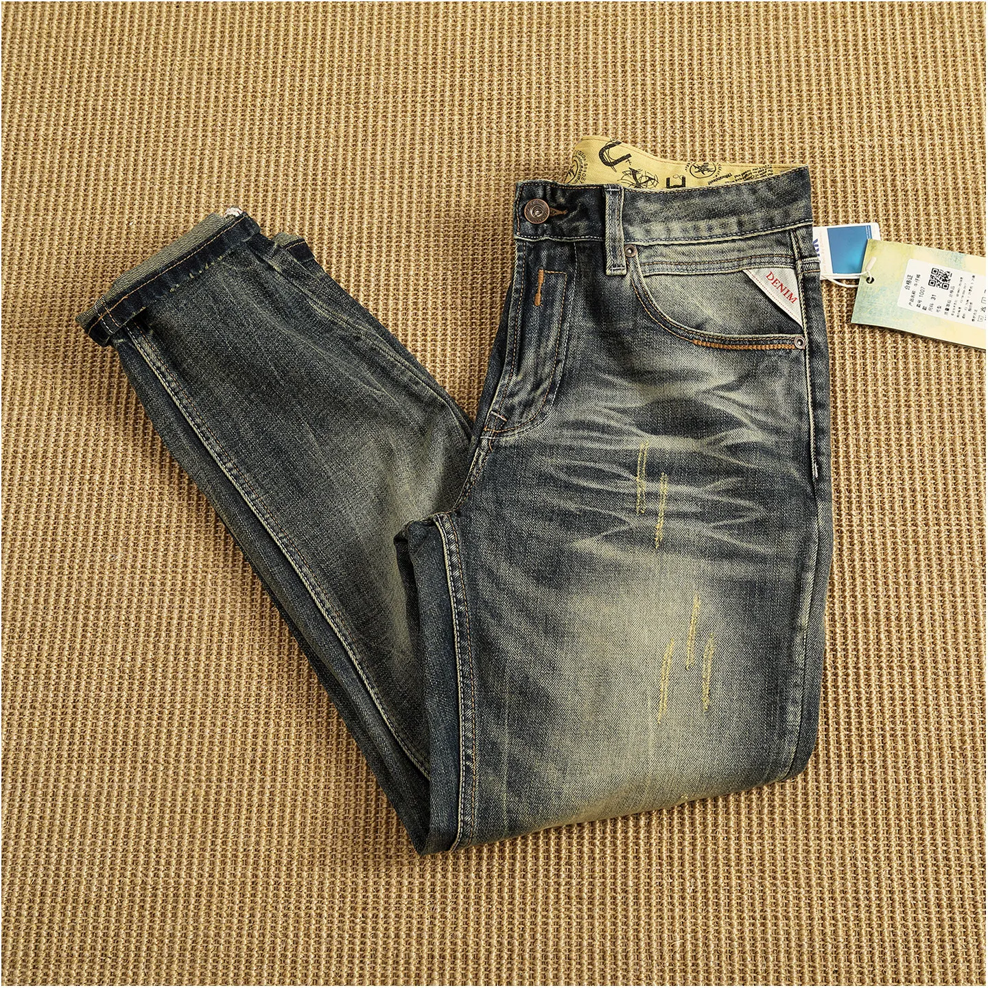 Retro distressed washed jeans men's whiskers SLIM slim straight trendy brand versatile high street mid-waist long pants
Retro distressed washed jeans men's whiskers SLIM slim straight trendy brand versatile high street mid-waist long pants