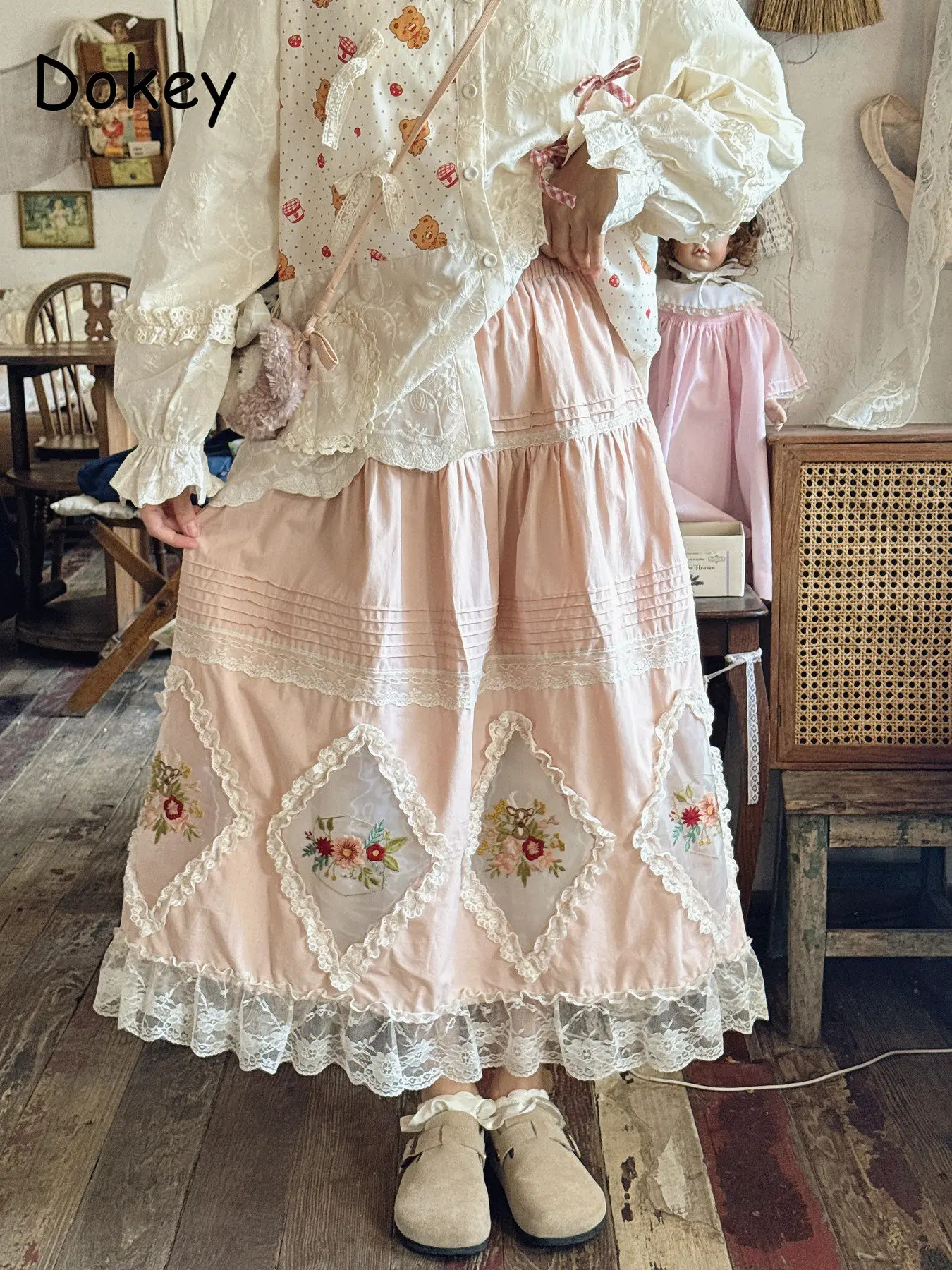Vintage Embroidery Cotton Linen Skirts Women Summer Japanese Mori Girl Elegant Lace Ruffle High Waist Lolita Skirts Faldas Mujer
Vintage Embroidery Cotton Linen Skirts Women Summer Japanese Mori Girl Elegant Lace Ruffle High Waist Lolita Skirts Faldas Mujer
