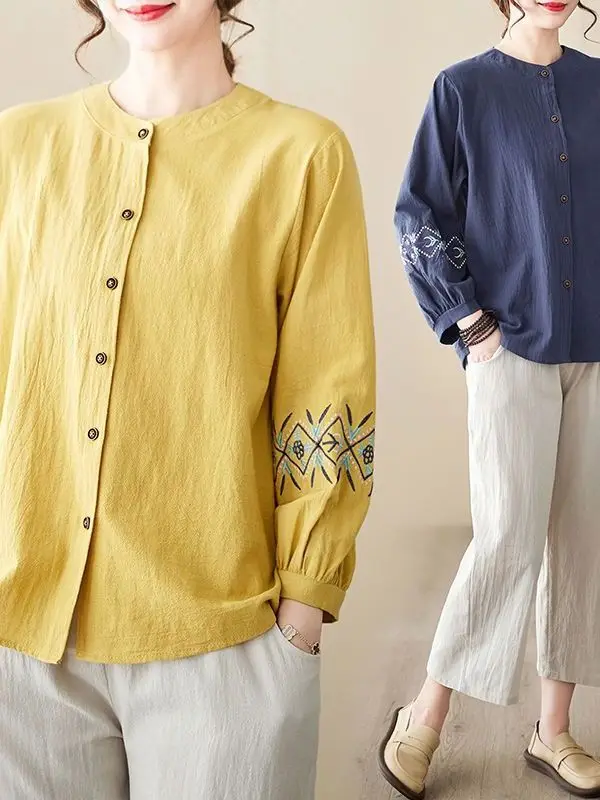 Elegant Embroidered Cotton Linen Long Sleeve T-Shirt Loose Fit Casual Shirt for Women Spring Autumn Fashionable Mom Clothes
Elegant Embroidered Cotton Linen Long Sleeve T-Shirt Loose Fit Casual Shirt for Women Spring Autumn Fashionable Mom Clothes