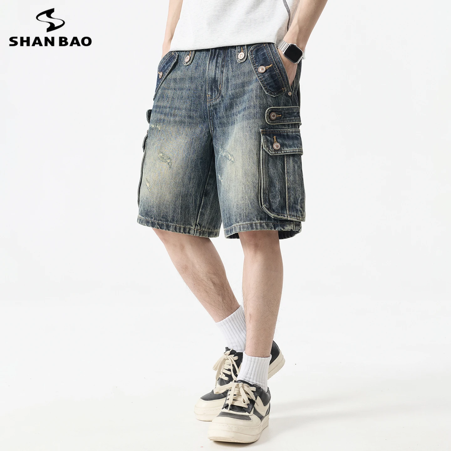 SHAN BAO American retro multi-pocket button men's summer denim shorts Classic high quality straight fit casual shorts retro blue
SHAN BAO American retro multi-pocket button men's summer denim shorts Classic high quality straight fit casual shorts retro blue