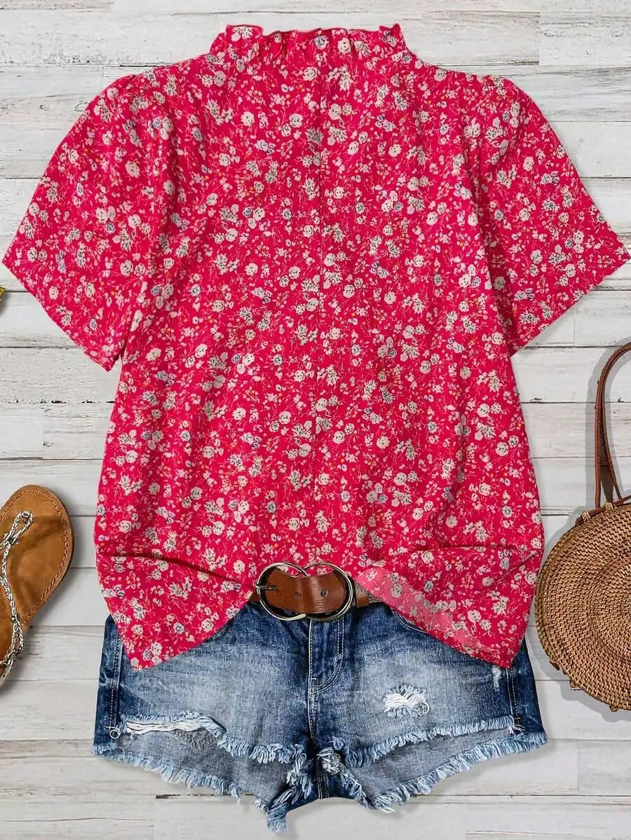 Plus Size Women Summer Casual Loose Floral Print Short Sleeve Blouse
Plus Size Women Summer Casual Loose Floral Print Short Sleeve Blouse