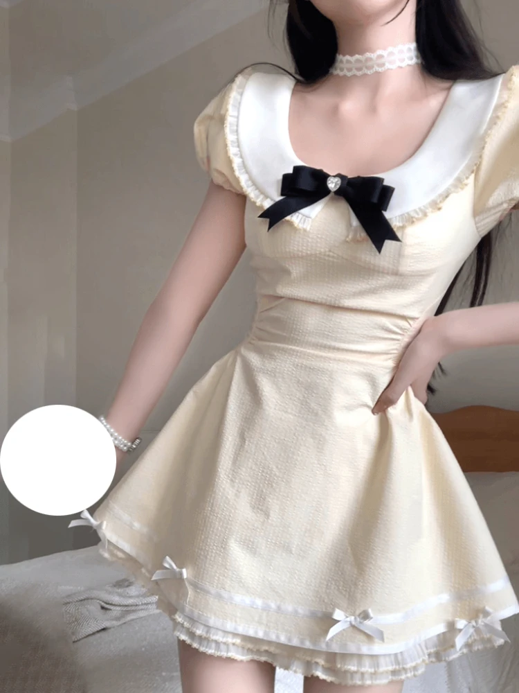 French Sweet Design One Piece Dress Women Slim Fit Waist Bow A-Line Dresses Yellow Square Neck Elegant Lady Party Dress 2025 New
French Sweet Design One Piece Dress Women Slim Fit Waist Bow A-Line Dresses Yellow Square Neck Elegant Lady Party Dress 2025 New