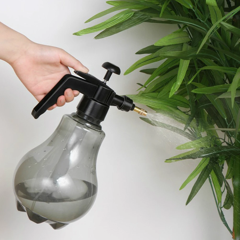 1PC Watering Spray Bottle Air Pressure Sprayer Lightweight PP PET Plastic Portable Misting Pot for Plants Garden Bath
1PC Watering Spray Bottle Air Pressure Sprayer Lightweight PP PET Plastic Portable Misting Pot for Plants Garden Bath