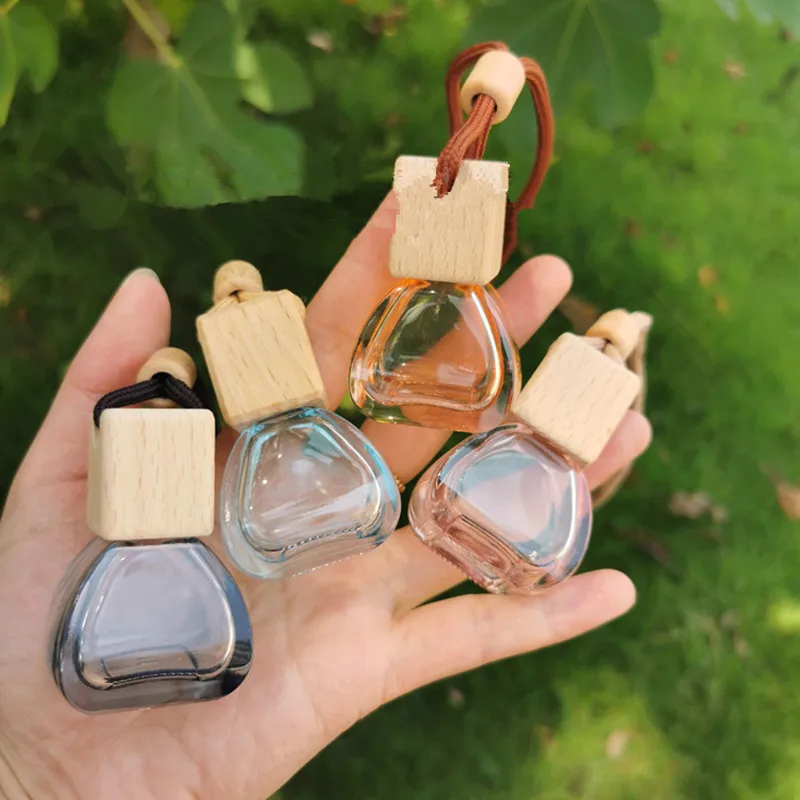 50pcs Empty Glass Car Perfume Bottle Aromatherapy Pendant Decoration Essential Oil Container Scent Diffuser Volatilize
50pcs Empty Glass Car Perfume Bottle Aromatherapy Pendant Decoration Essential Oil Container Scent Diffuser Volatilize