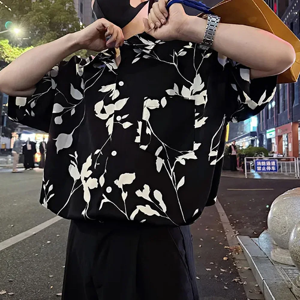 Men’s Floral Print Short Sleeve Shirt Casual Loose Fit Button Down Hawaiian Style Streetwear Summer Beach Top 2026 New
Men’s Floral Print Short Sleeve Shirt Casual Loose Fit Button Down Hawaiian Style Streetwear Summer Beach Top 2026 New
