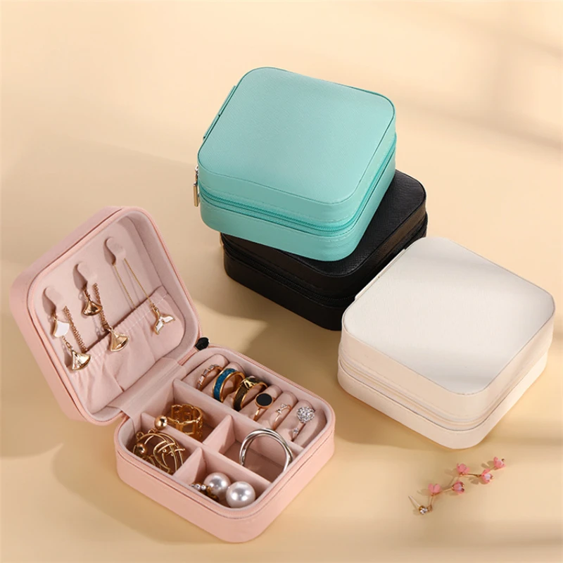 Ailodo Mini Jewelry Box Organizer For Women Portable PU Leather Necklace Earrings Rings Bracelets Jewelry Storage Box Girls Gift
Ailodo Mini Jewelry Box Organizer For Women Portable PU Leather Necklace Earrings Rings Bracelets Jewelry Storage Box Girls Gift