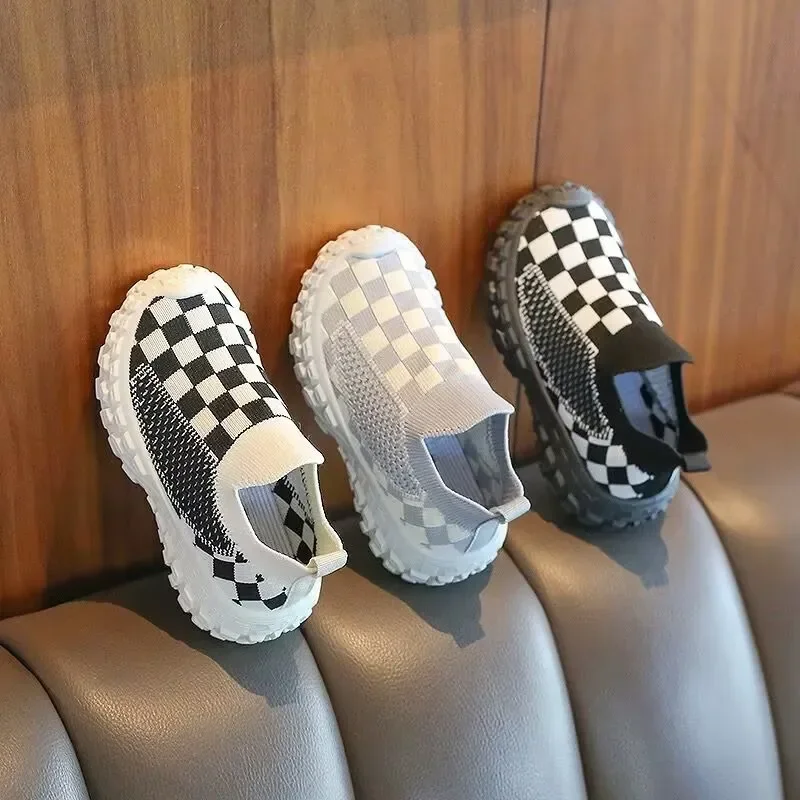 Children Sneakers Boys Girls Comfortable Soft Bottom Casual Shoes Kids Boys Girls Breathable Mesh Kids Sports Shoes
Children Sneakers Boys Girls Comfortable Soft Bottom Casual Shoes Kids Boys Girls Breathable Mesh Kids Sports Shoes
