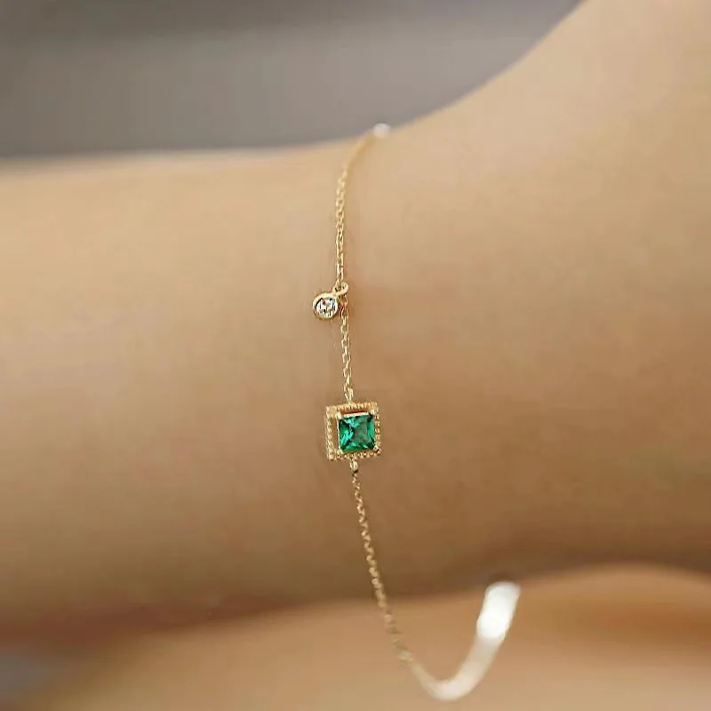 S925 Sterling Silver Bracelet Korean Bracelet Green Crystal Golden Luxury Bracelet Sparkling Glitter High Fine Jewelry Lady
S925 Sterling Silver Bracelet Korean Bracelet Green Crystal Golden Luxury Bracelet Sparkling Glitter High Fine Jewelry Lady