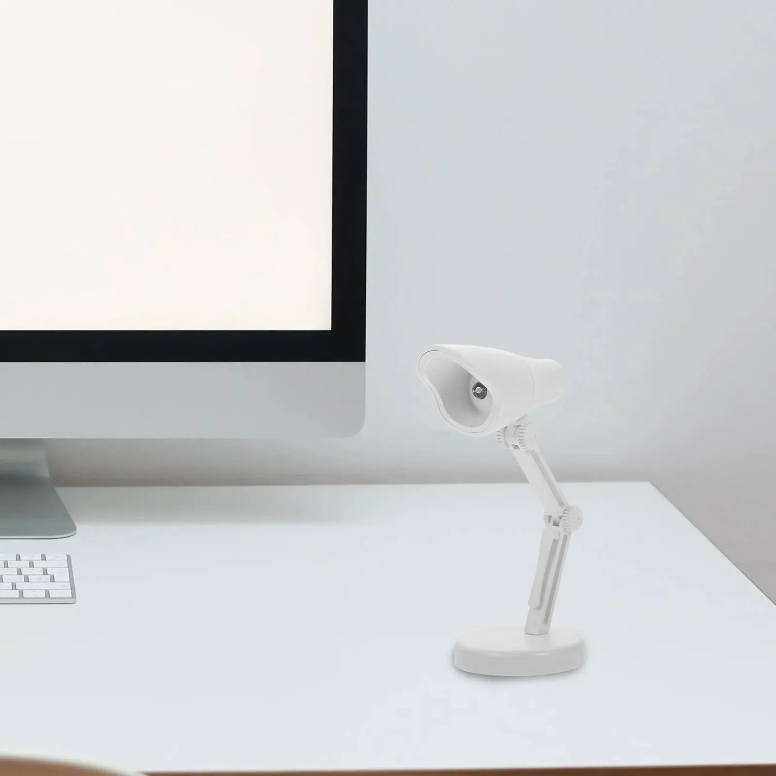 1Pcs Mini Table Lamp Adorable USB Powered Portable LED Night Light for Bedroom Living Room Students Eye Protection Warm Light
1Pcs Mini Table Lamp Adorable USB Powered Portable LED Night Light for Bedroom Living Room Students Eye Protection Warm Light