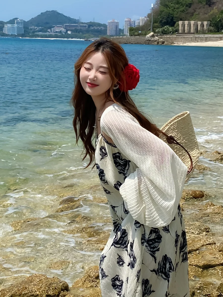 Knitted Ice Silk ort Thin Summer Outerwear Cardigan Sweet Japanese Sle Loose Fit Long Sve Color Coat for Women
Knitted Ice Silk ort Thin Summer Outerwear Cardigan Sweet Japanese Sle Loose Fit Long Sve Color Coat for Women