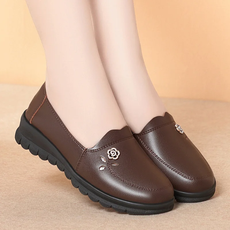 All Match Comfortable Breathable Shallow Mouth Genuine Leather Shoes Women Flats 2025 Fall Loafers Casual Driving Moccasins Mom
All Match Comfortable Breathable Shallow Mouth Genuine Leather Shoes Women Flats 2025 Fall Loafers Casual Driving Moccasins Mom