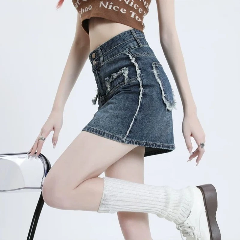 Tight Women's Denim Skirt High Waist Short with Slit Retro Female Jeans Skirts Clothing Trend 2025 Sales Chic and Elegant Luxury
Tight Women's Denim Skirt High Waist Short with Slit Retro Female Jeans Skirts Clothing Trend 2025 Sales Chic and Elegant Luxury