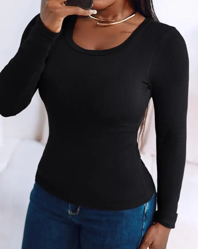 U-neck long sleeved built-in bra shirt, casual seamless slim fit top, new women's clothing for autumn and winter 2025
U-neck long sleeved built-in bra shirt, casual seamless slim fit top, new women's clothing for autumn and winter 2025
