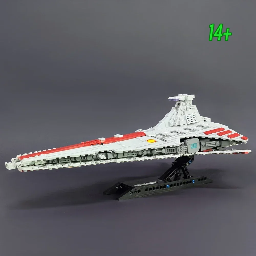 Конструктор Disney 2026 NEW 75441 Venator Republic Cruiser MOC, корабль-штурмовик эпохи Clone Wars с двойными мостами, подарок для взрослых фанатов
Конструктор Disney 2026 NEW 75441 Venator Republic Cruiser MOC, корабль-штурмовик эпохи Clone Wars с двойными мостами, подарок для взрослых фанатов