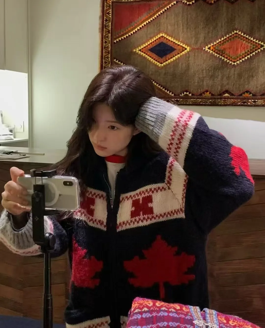 Dongda Gate осенний новый корейский INS вязаный открытый кардиган свитер женский повседневный свободный верхняя одежда мягкий Fce теплый 
Dongda Gate осенний новый корейский INS вязаный открытый кардиган свитер женский повседневный свободный верхняя одежда мягкий Fce теплый